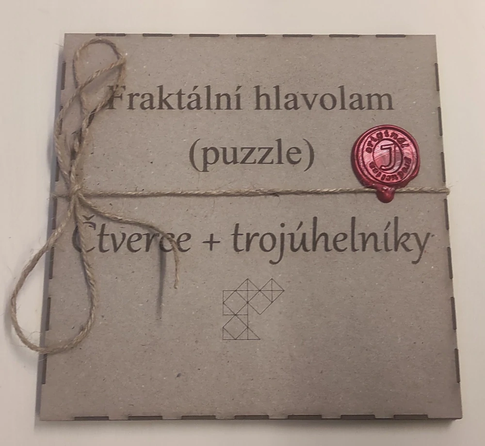 Fraktální puzzle Čtverce+ trojúhelníky