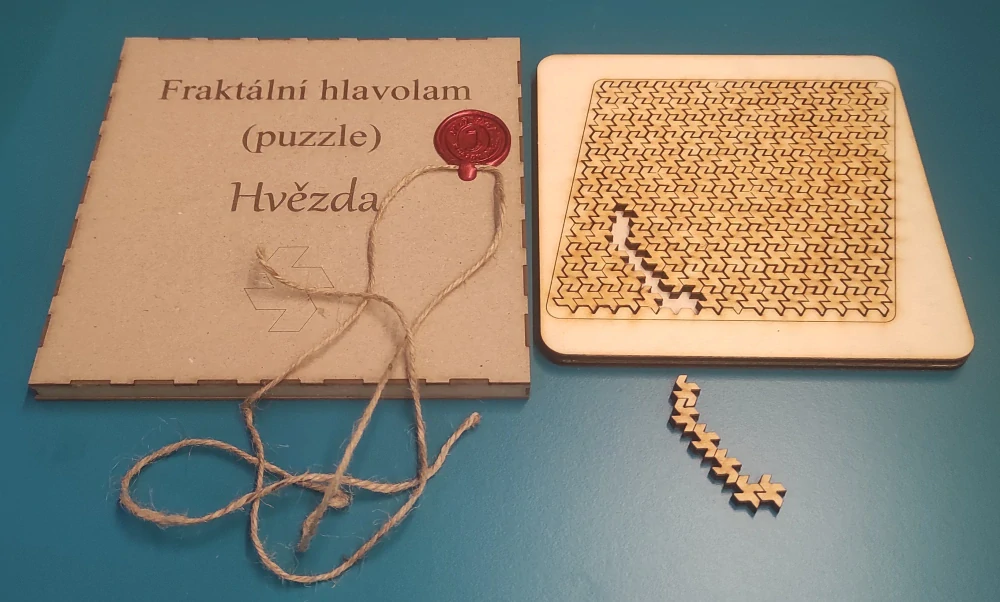 Fraktální puzzle Hvězda