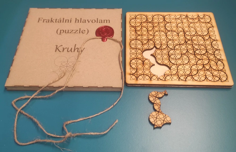 Fraktální puzzle Kruhy