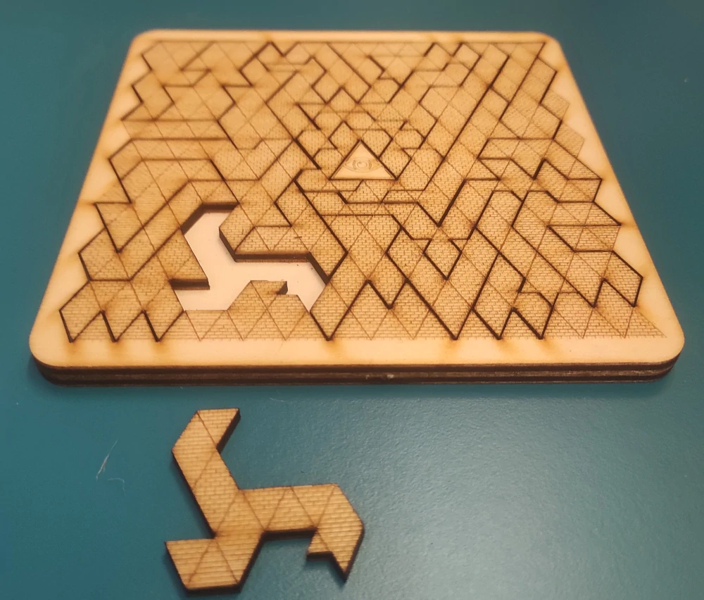 Fraktální puzzle Pyramidy